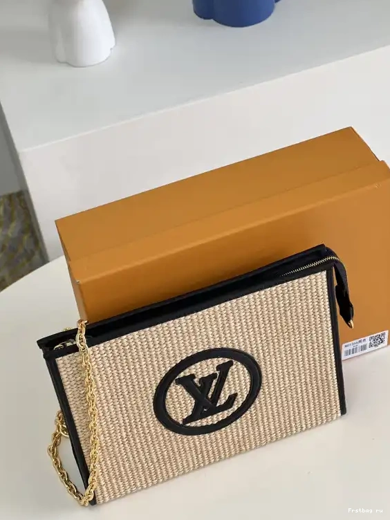 Frstbag ru ON VUITTON CHAIN POUCH LOUIS TOILETRY 0608